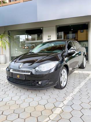 RENAULT FLUENCE 2.0 DYNAMIQUE 16V FLEX 4P AUTOMÁTICO RENAULT FLUENCE 2.0 DYNAMIQUE 16V FLEX 4P AUTOMÁTICO